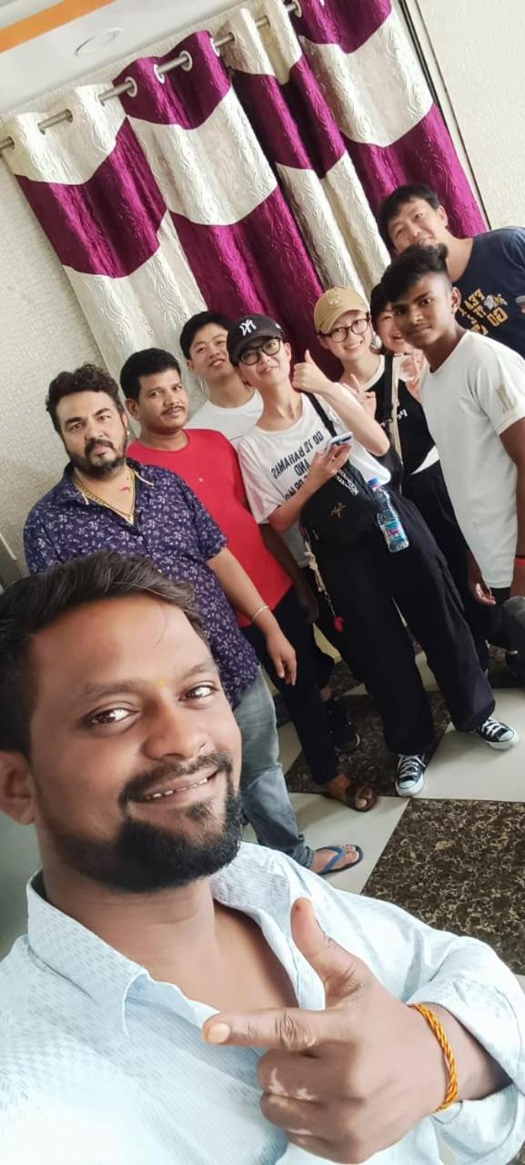 ホテル Basant Vihar International ガヤー エクステリア 写真