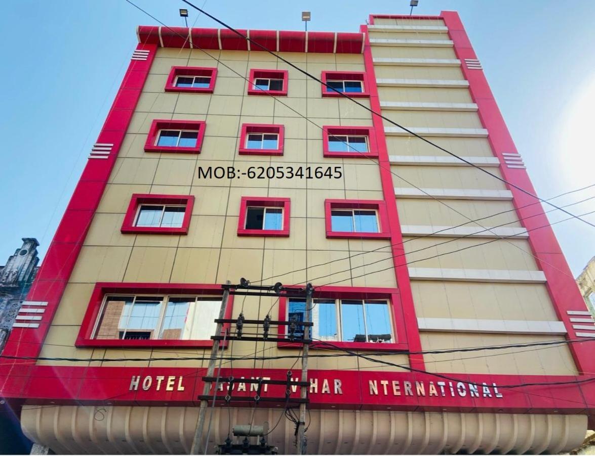 ホテル Basant Vihar International ガヤー エクステリア 写真